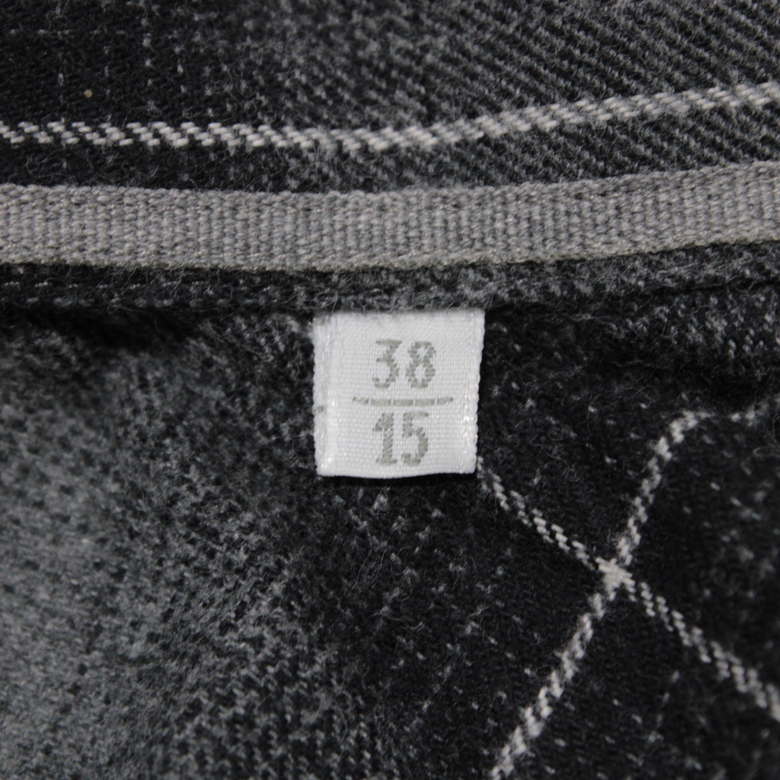 No image